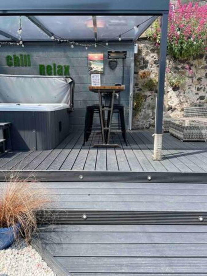 The Holiday Hoose Kinghorn Экстерьер фото